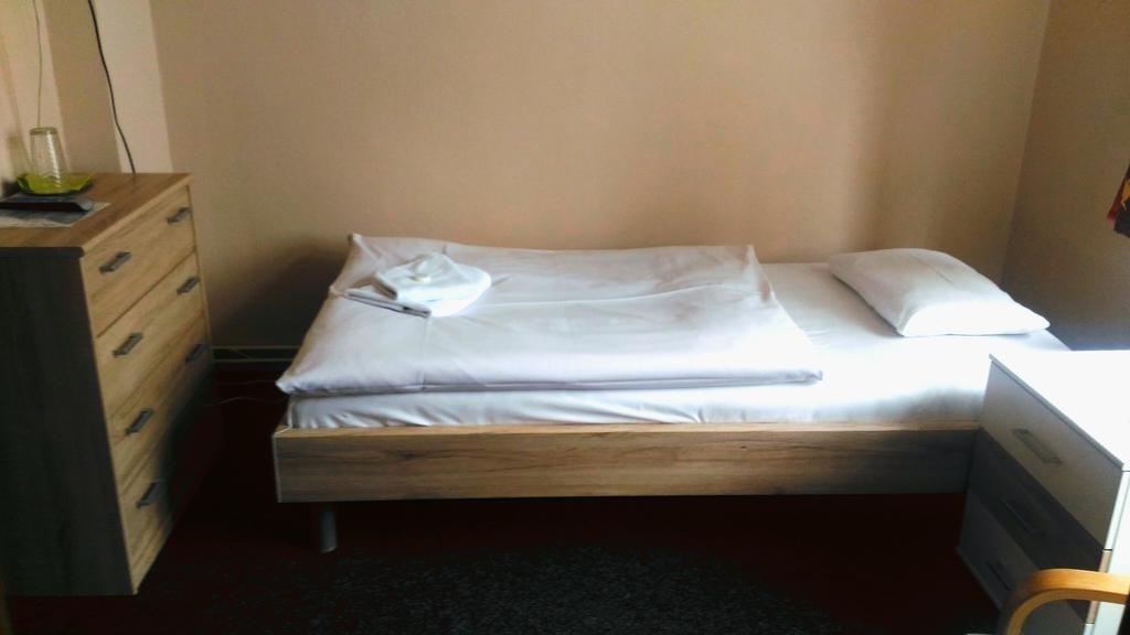 Hotel Penzion Marion Decin Zewnętrze zdjęcie