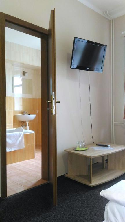 Hotel Penzion Marion Decin Zewnętrze zdjęcie